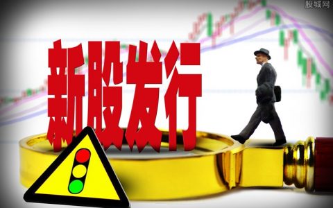 玉米期货价格下跌原因(玉米期货价格下跌原因是什么)